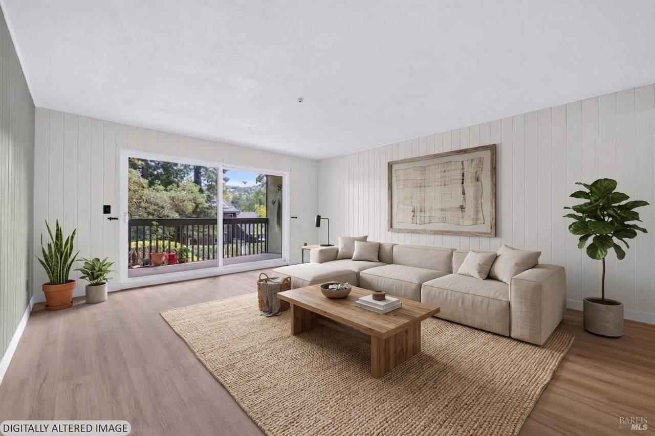 https://bt-photos.global.ssl.fastly.net/bareis/1280_boomver_1_91457625-2.jpg