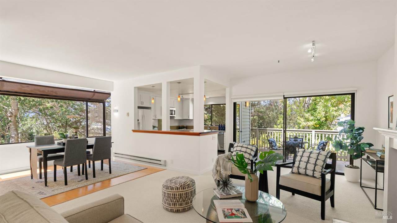 89 Eucalyptus Knoll Street - Photo 1