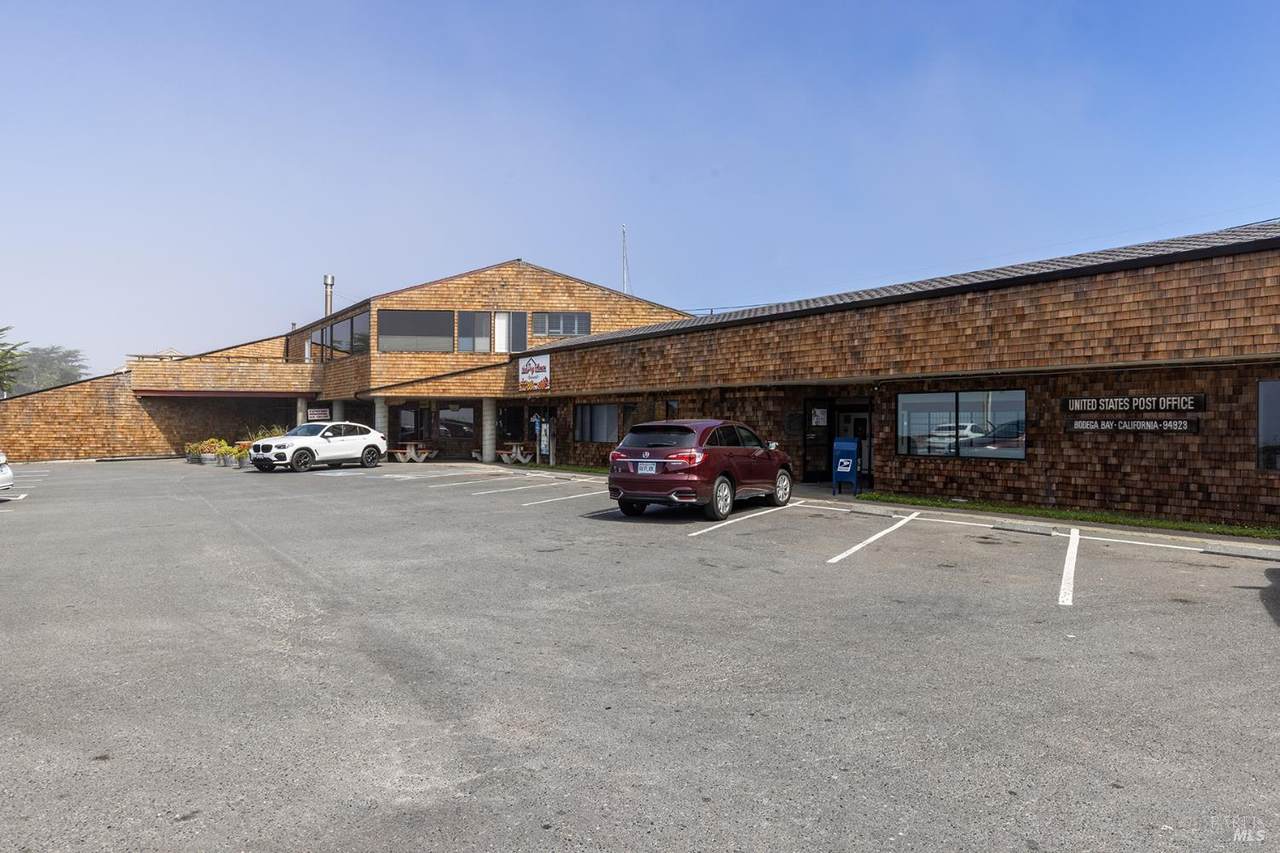 537 Highway 1 - Photo 1