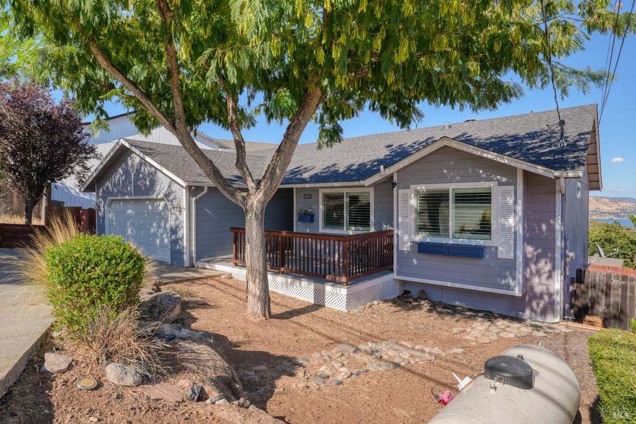 10629 Sunset Ridge Drive - Photo 1