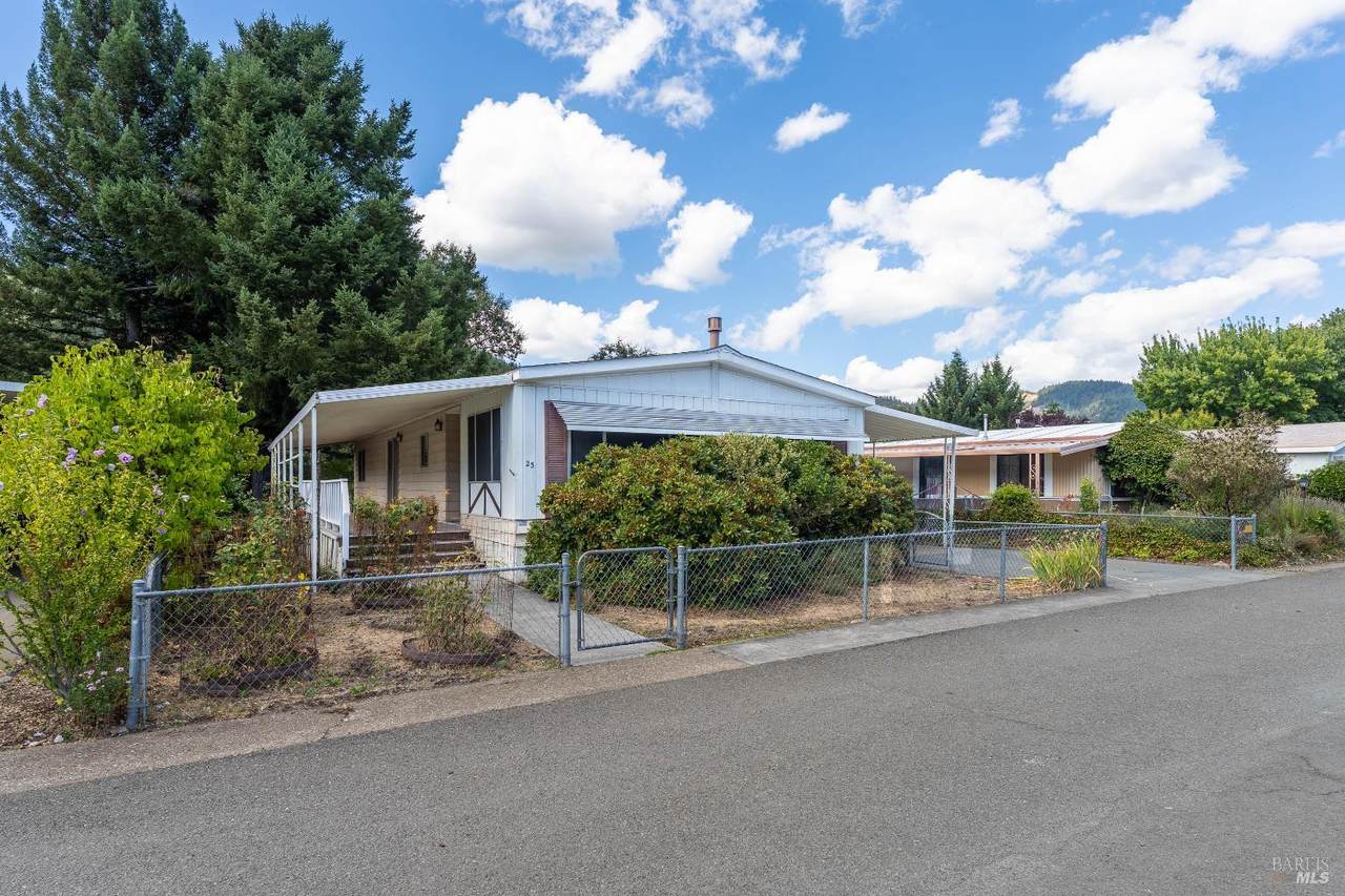 10755 Mobile Village Way - Photo 1