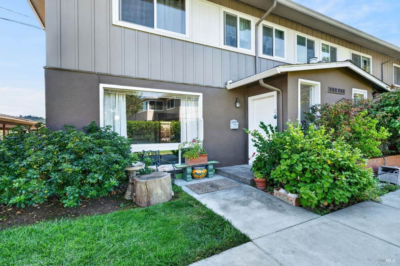 1072 Los Gamos Road - Photo 1