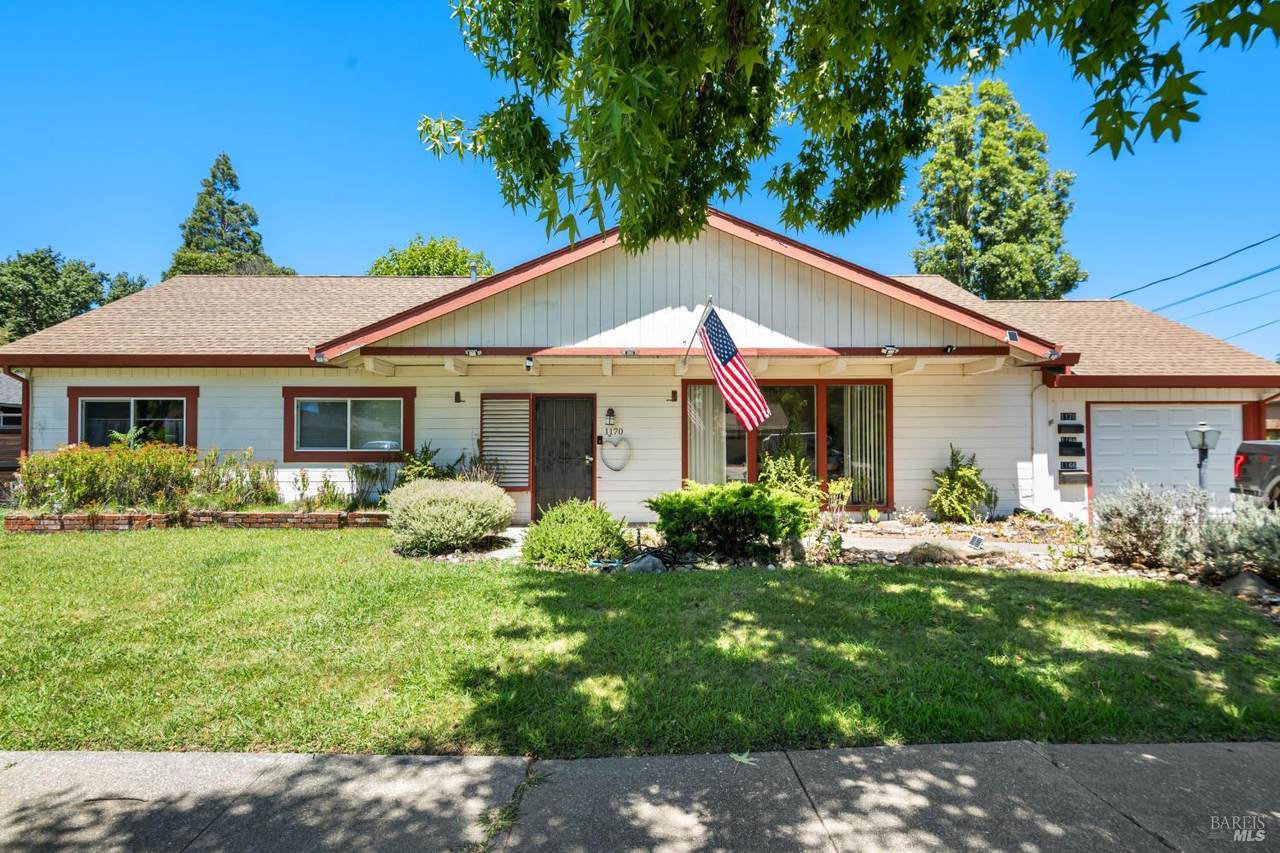 1170 La Homa Drive - Photo 1