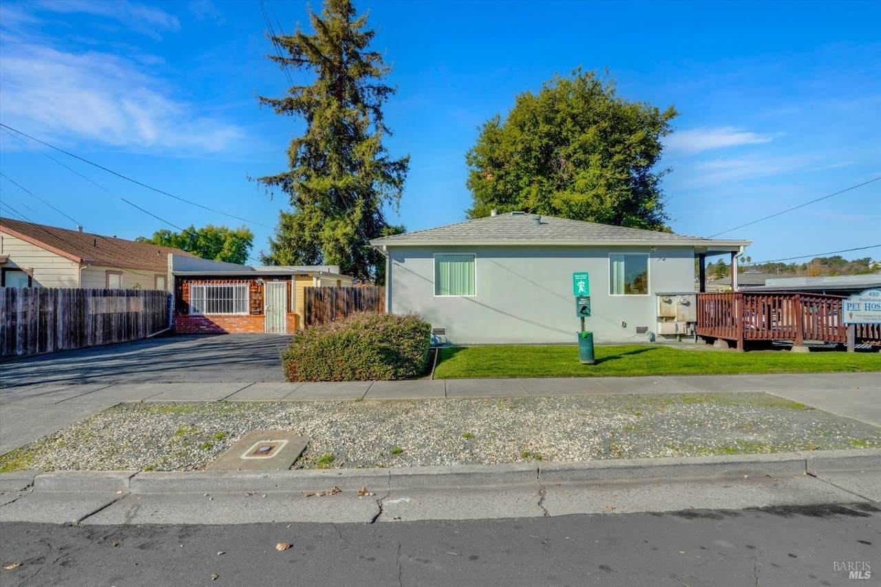1173 5th Street - Photo 1