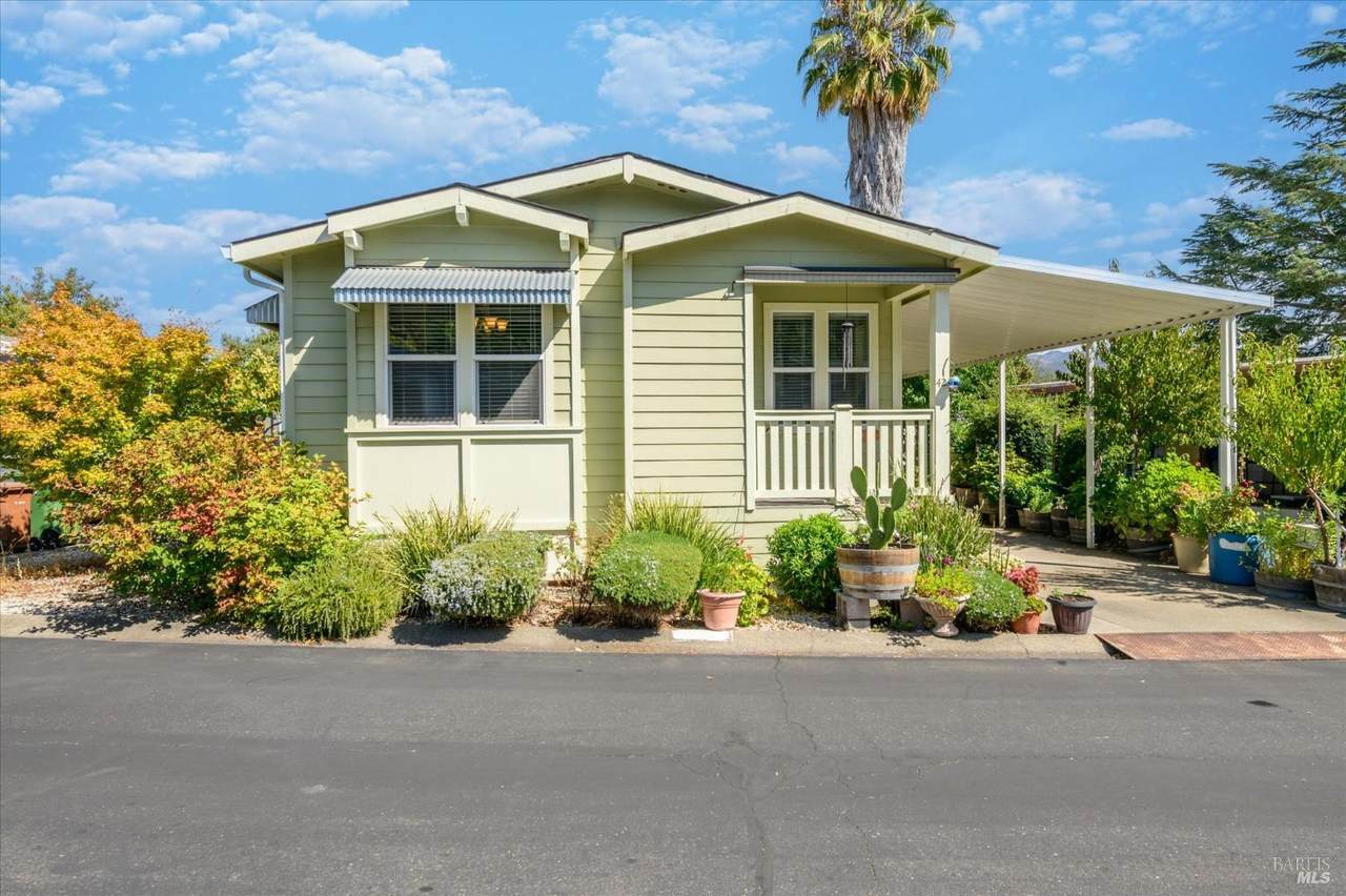2412 Foothill Boulevard - Photo 1