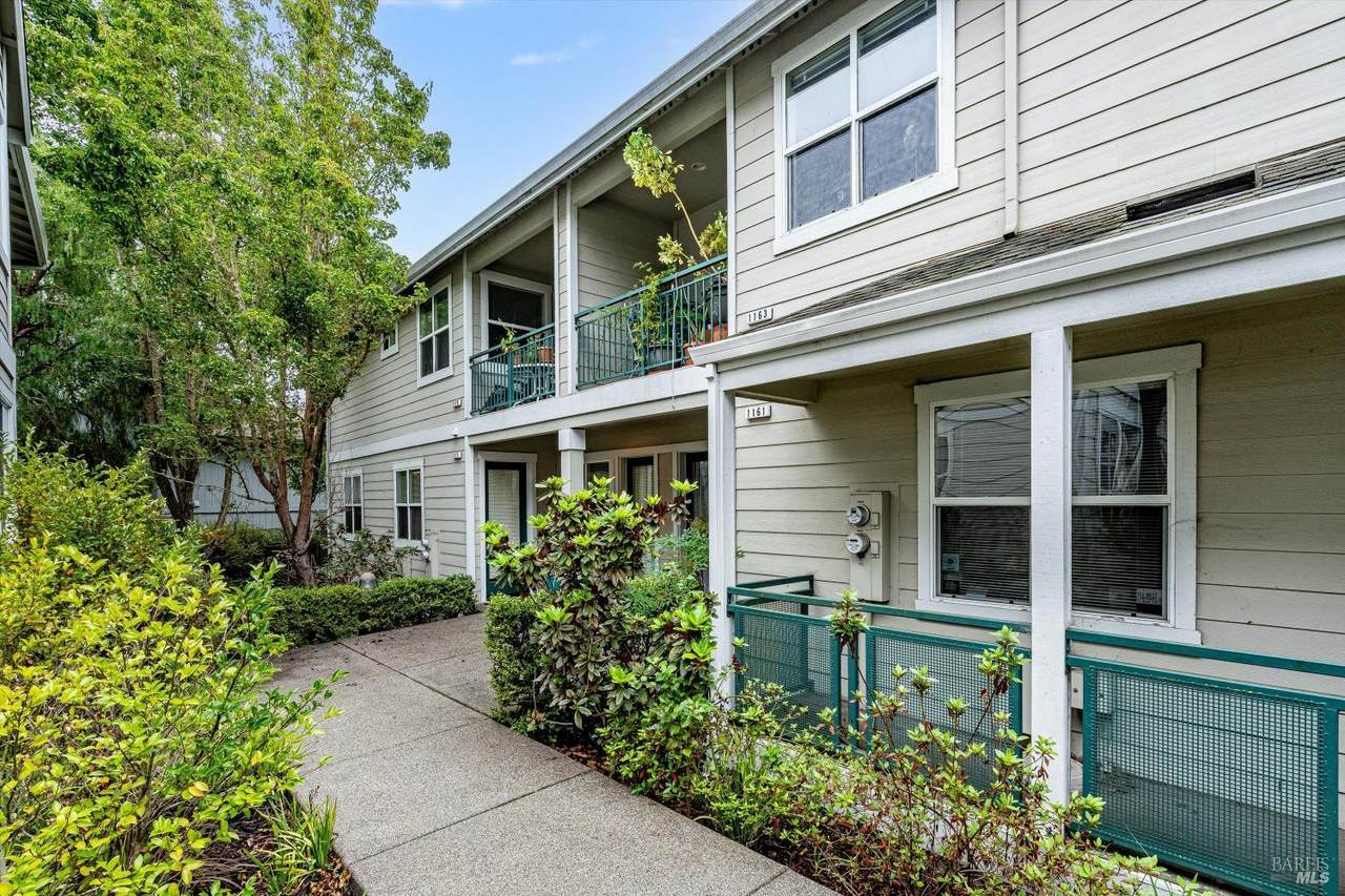 1171 Gravenstein Highway - Photo 1
