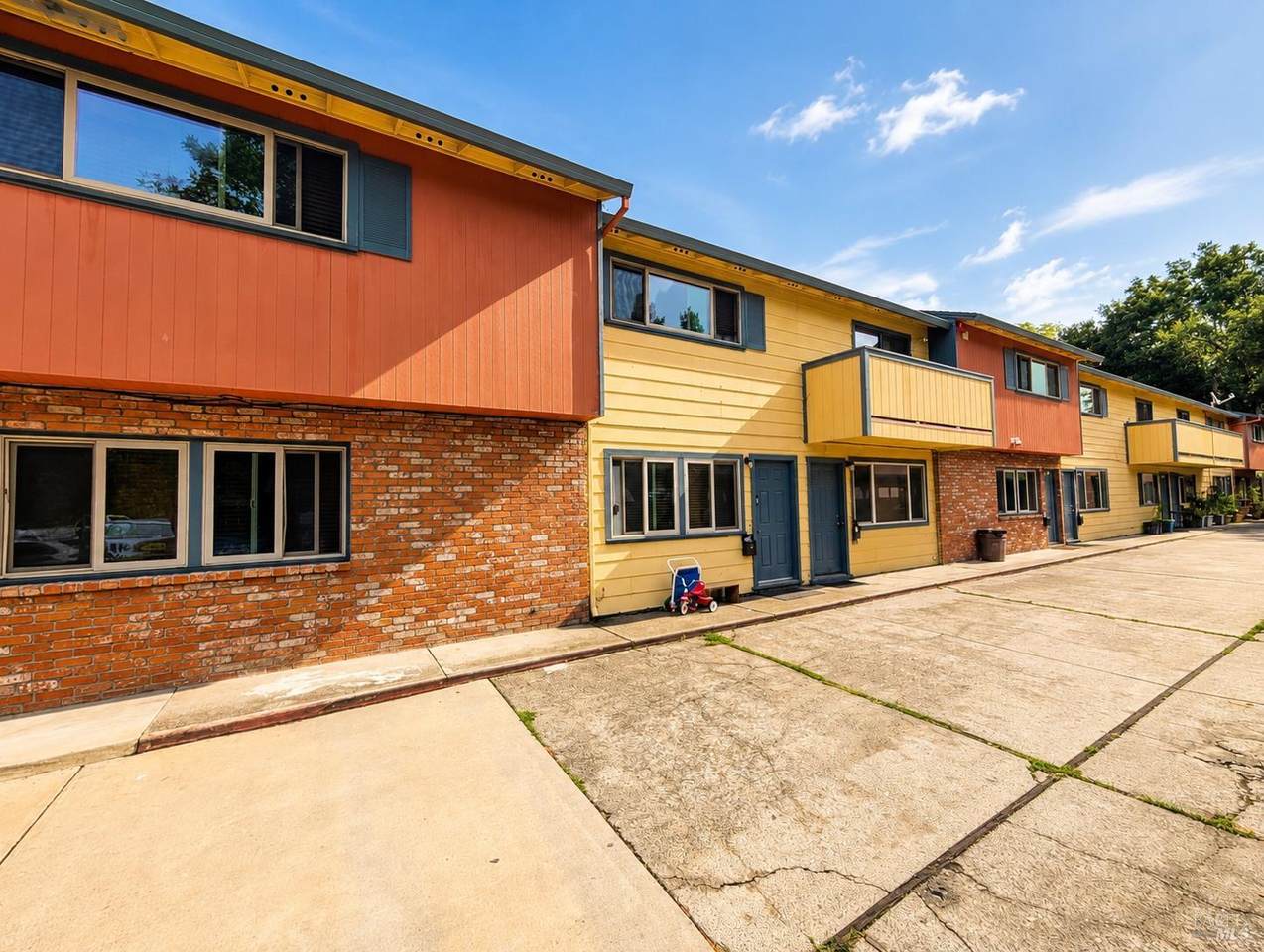 126 E Street - Photo 1