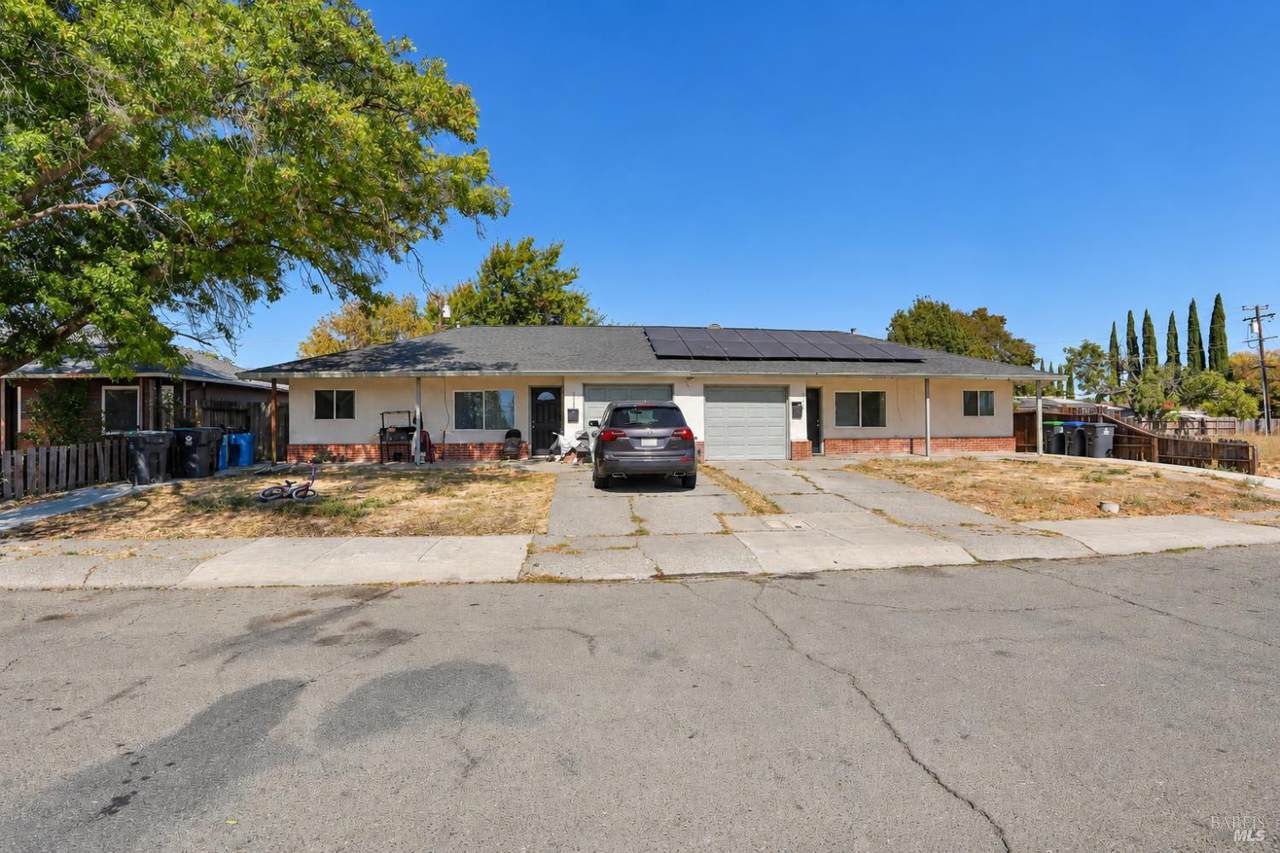 1722 Indiana Street - Photo 1