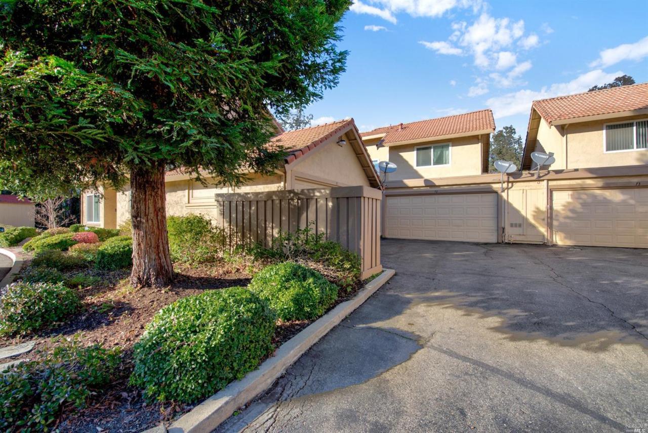 72 Del Prado Circle - Photo 1