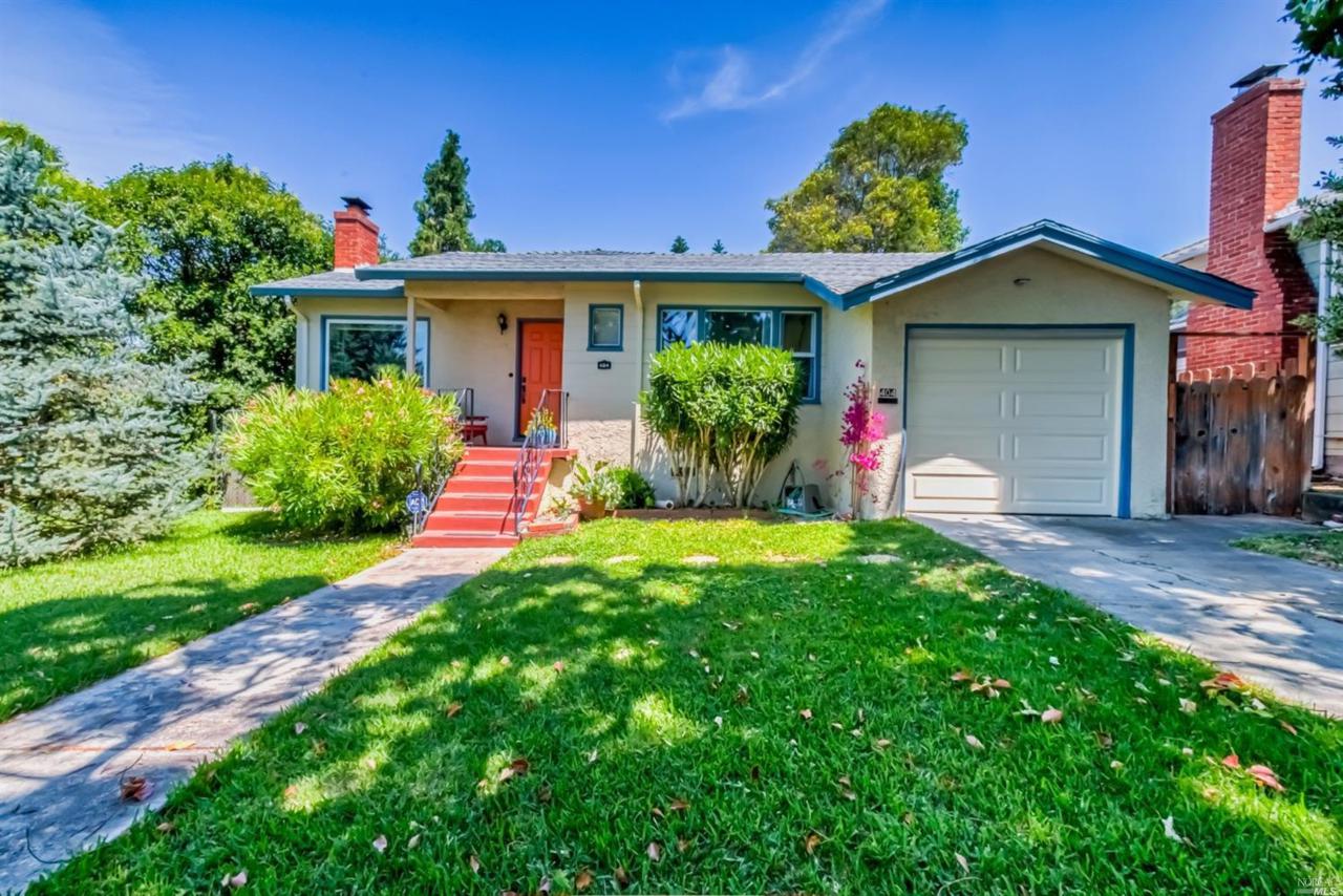404 Nevada Street - Photo 1