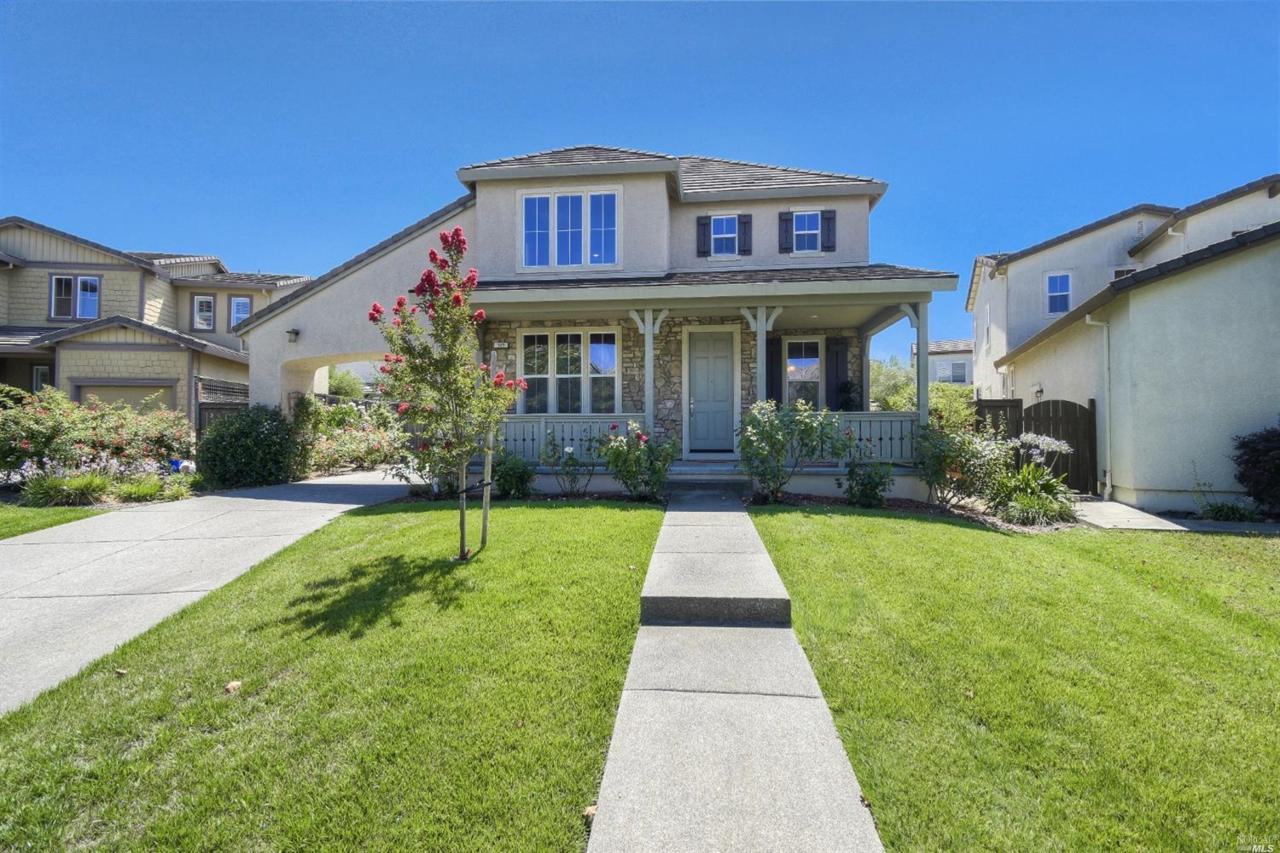 525 Sauvignon Place - Photo 1