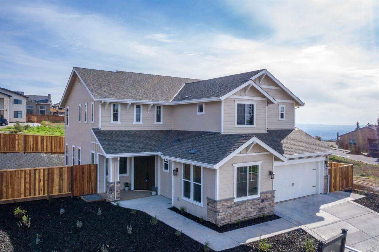 2004 Eagle Court - Photo 1