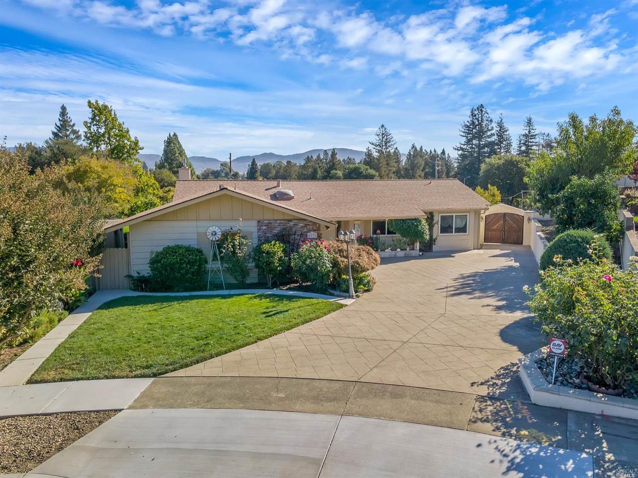 2733 Stiles Court - Photo 1