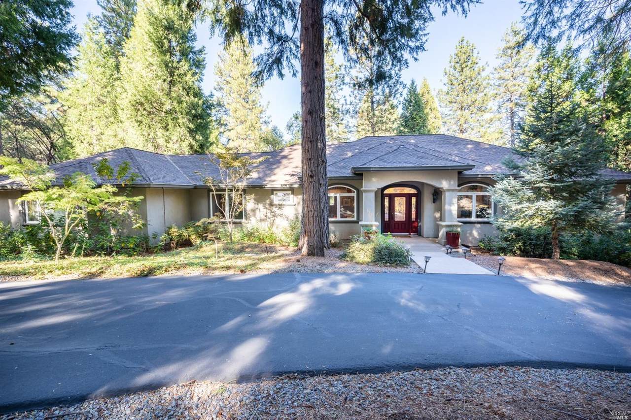 11226 Northview Drive - Photo 1