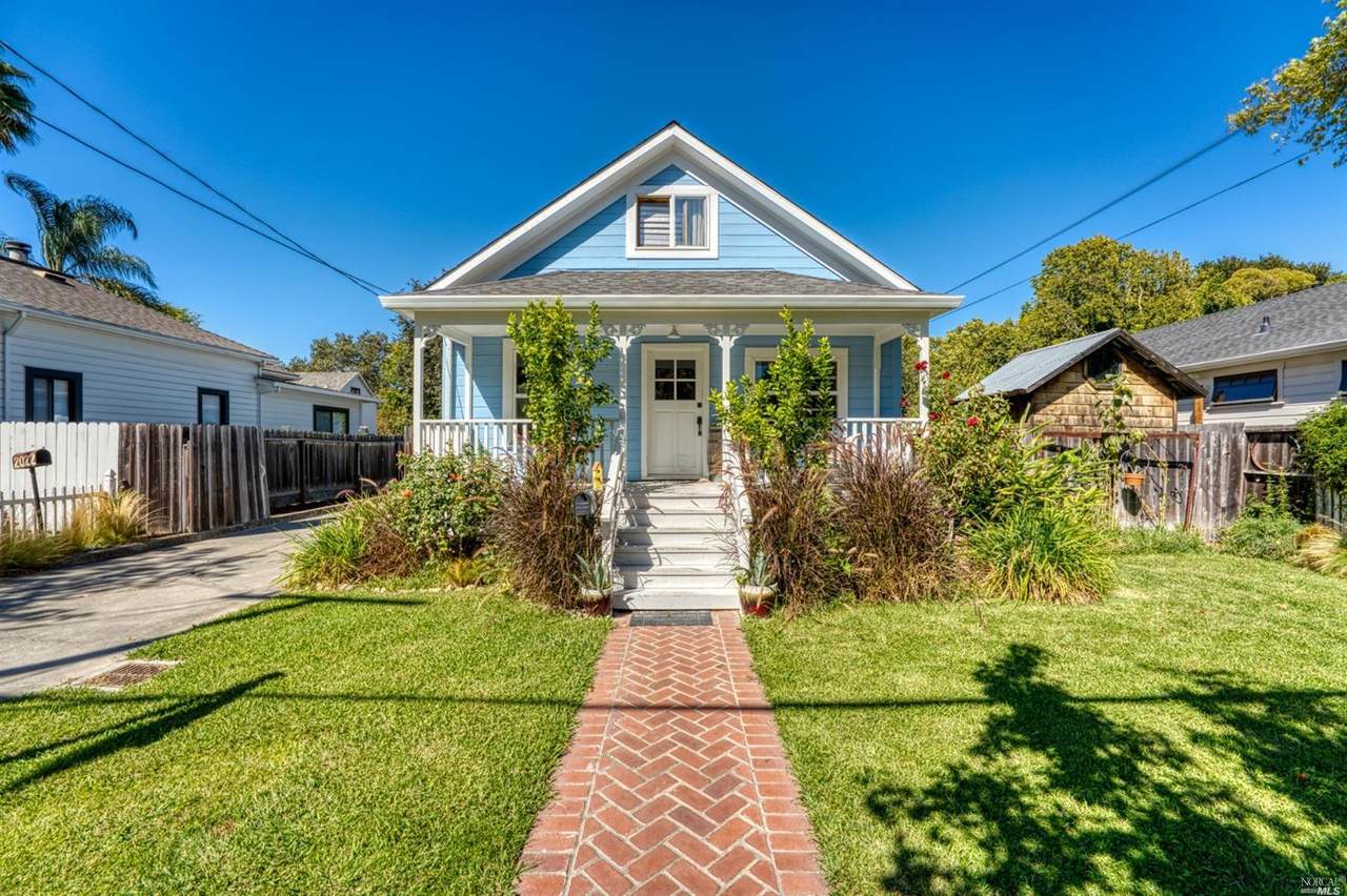 2022 Pine Street - Photo 1