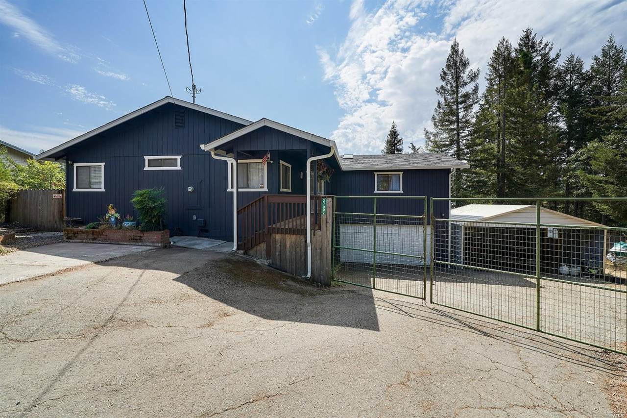 27002 Hawk Court - Photo 1