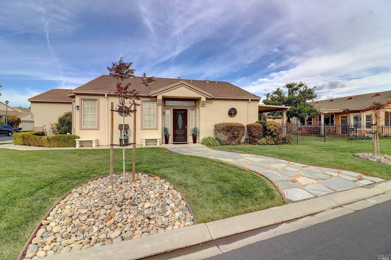 1059 Waterwood Drive - Photo 1