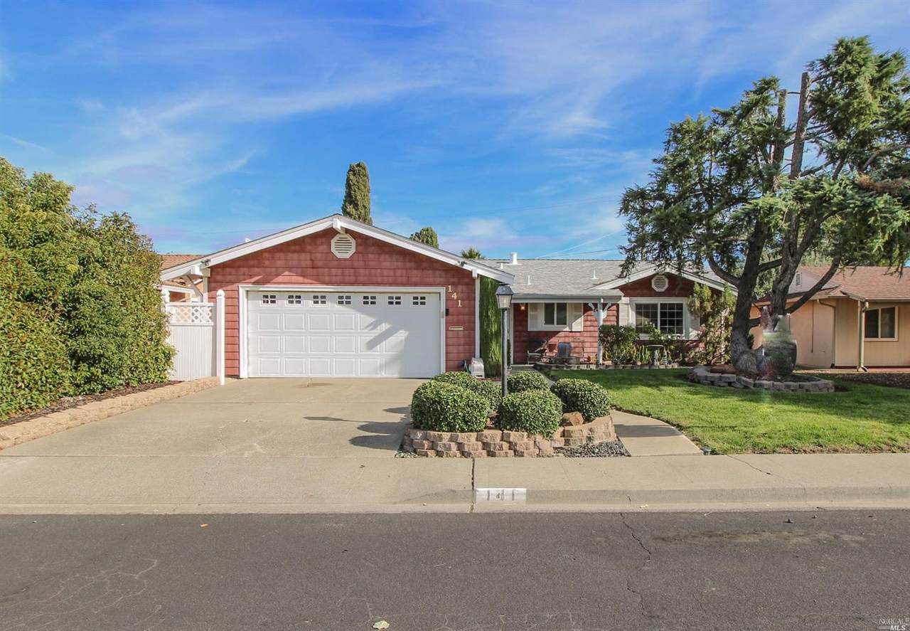 141 Lassen Circle - Photo 1