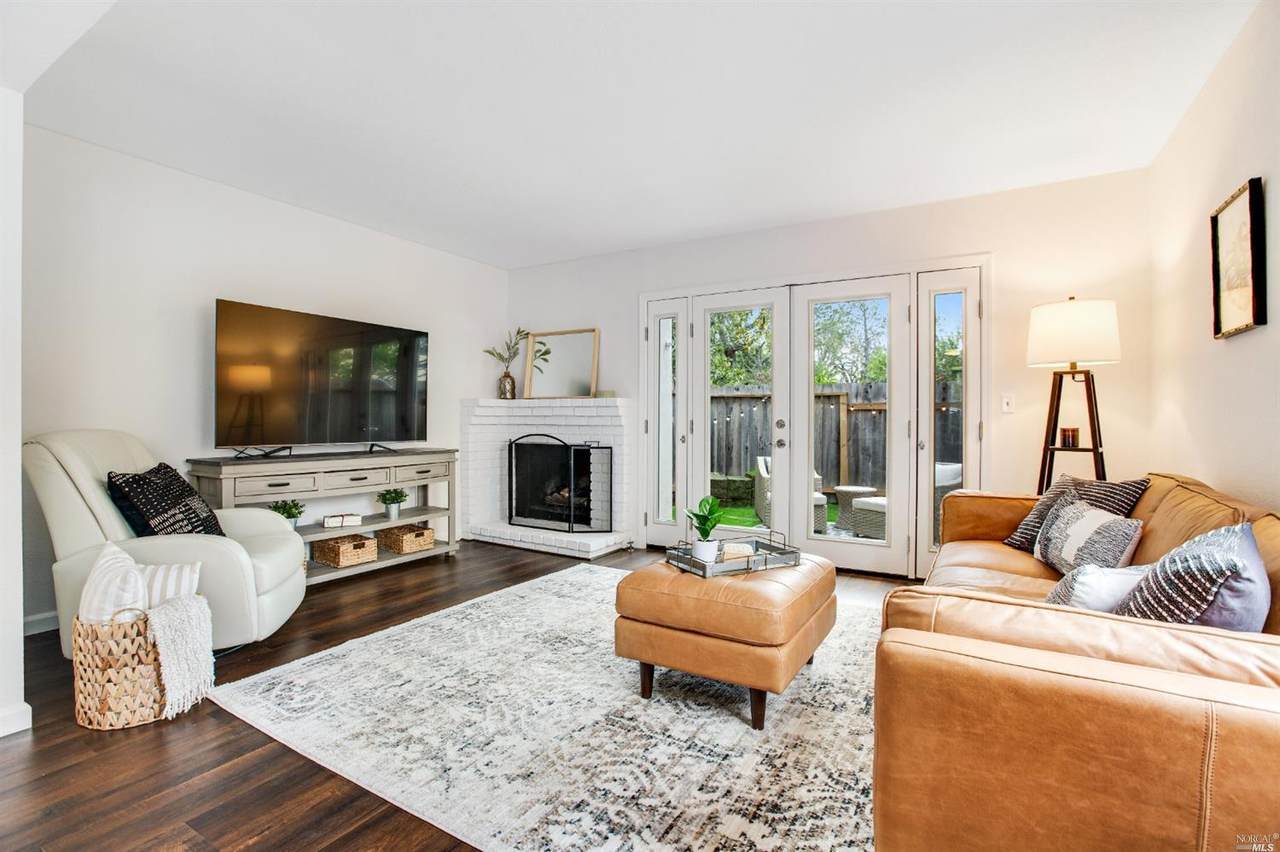 4 Andreas Court - Photo 1