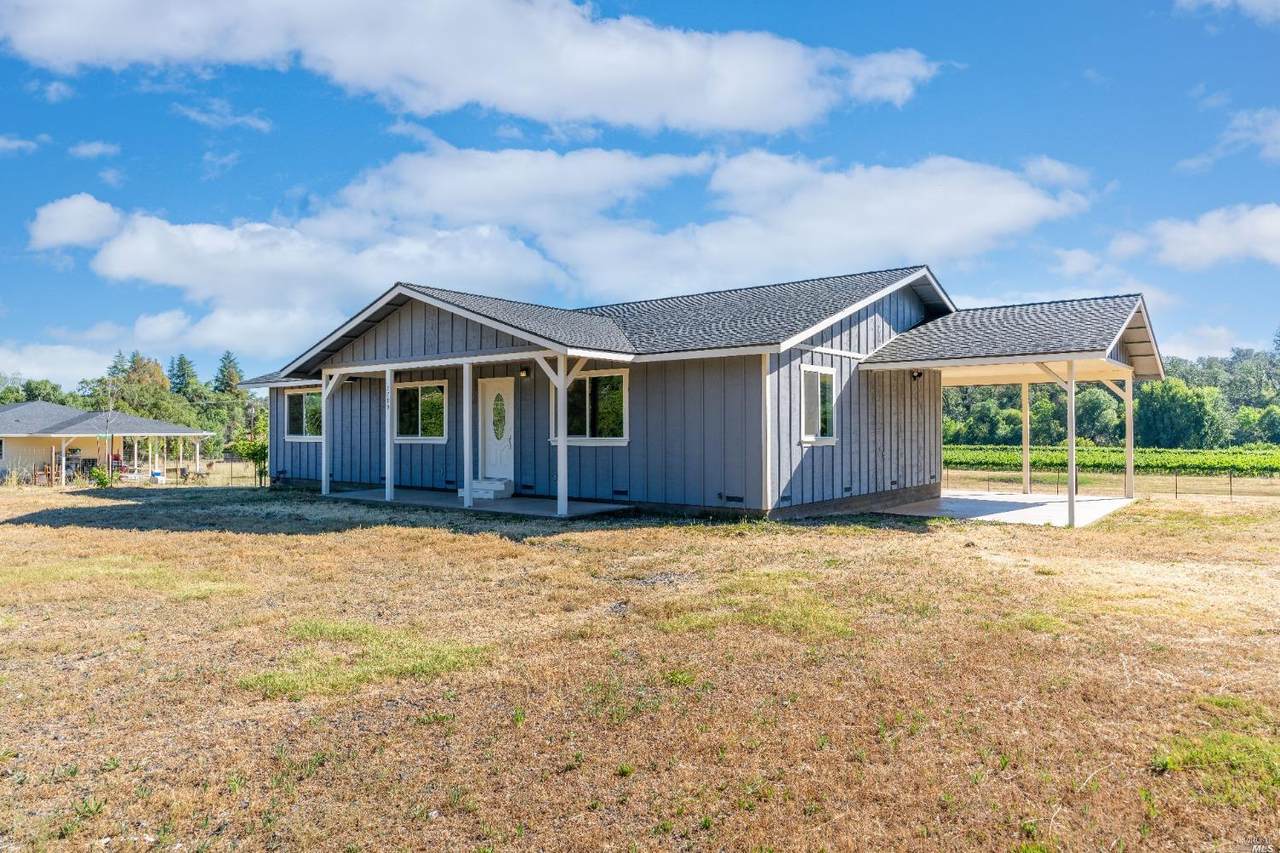 7780 East Road - Photo 1