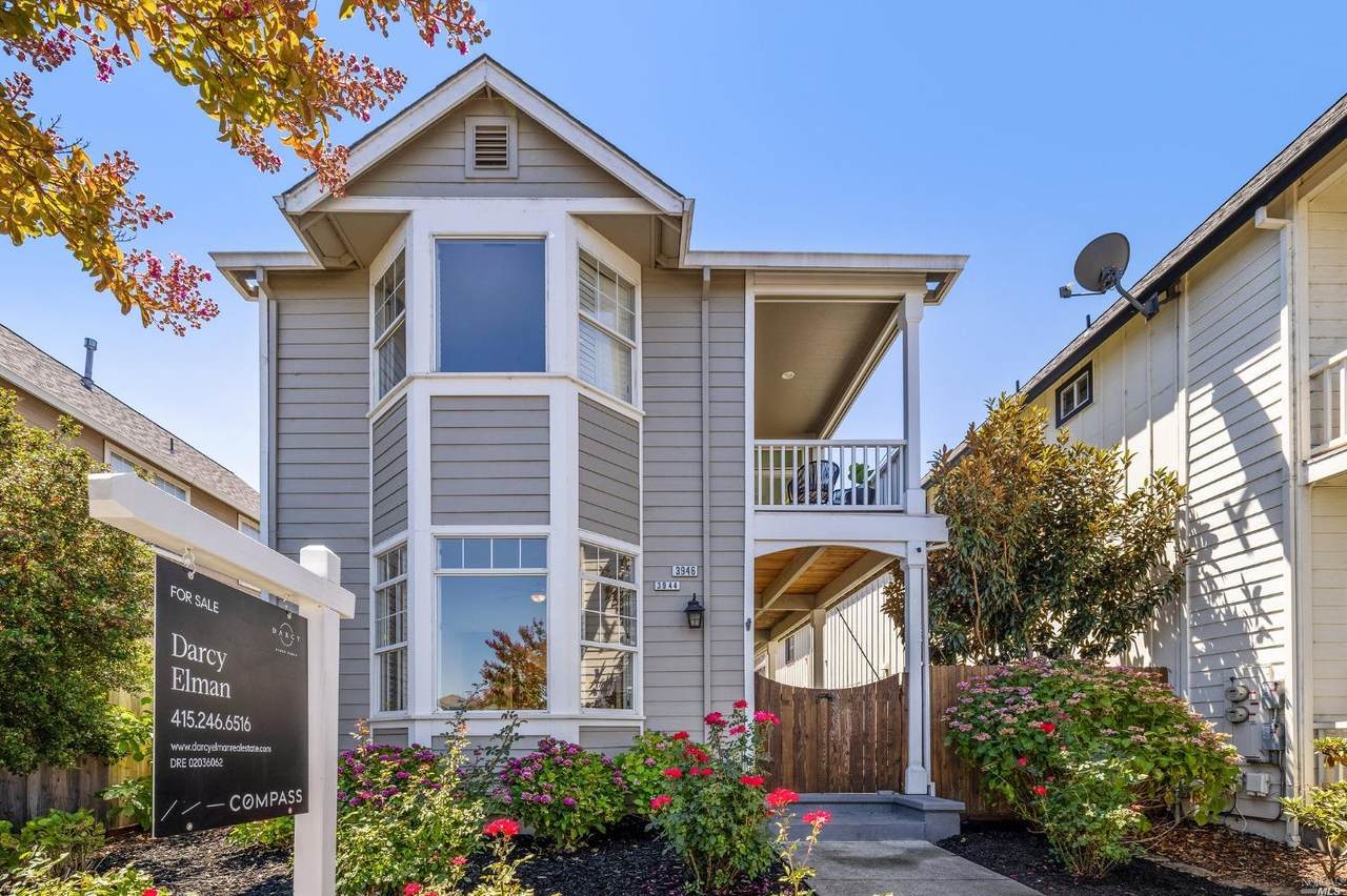 3944 New Zealand Avenue - Photo 1