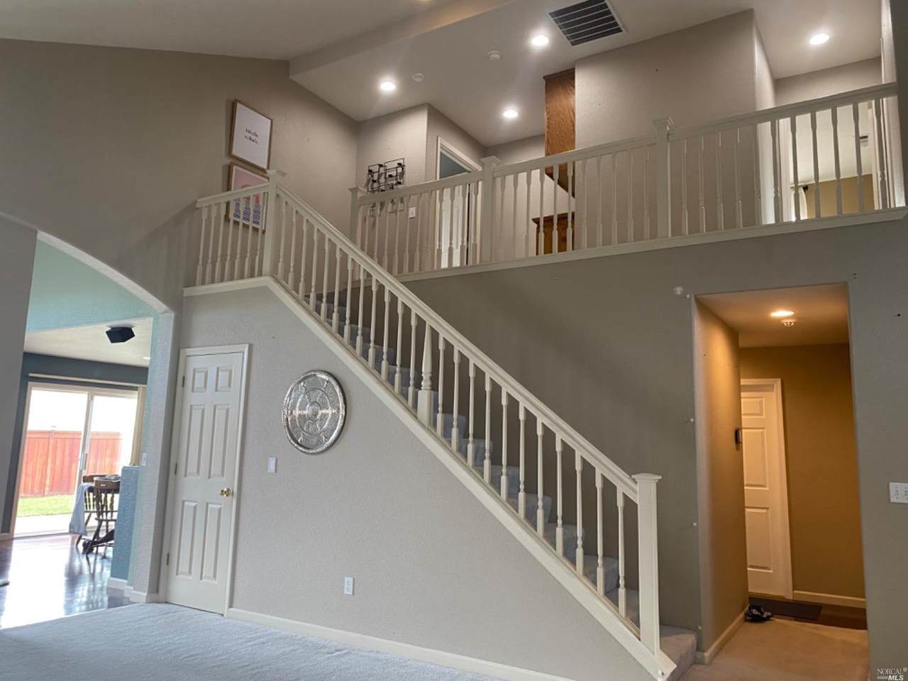 554 Citadel Court - Photo 1