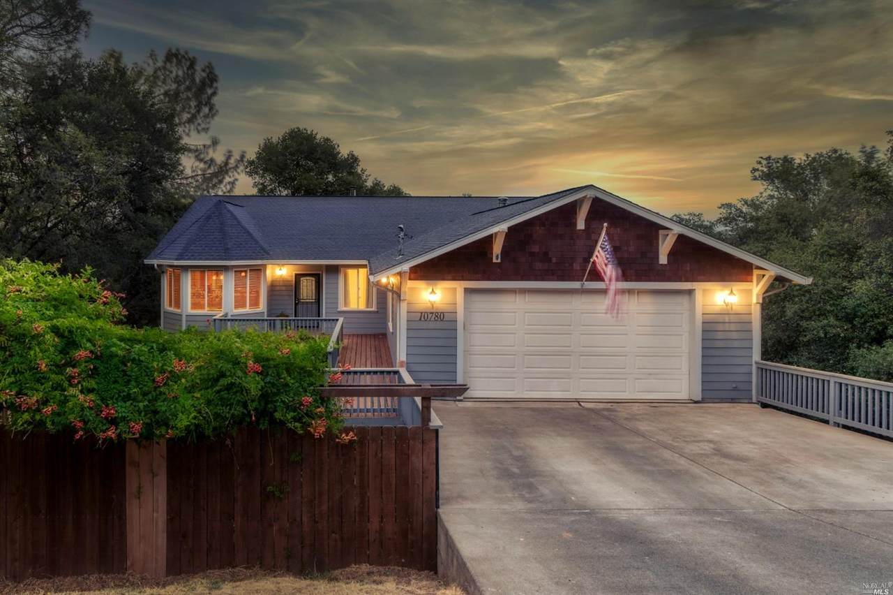 10780 Boren Bega Drive - Photo 1