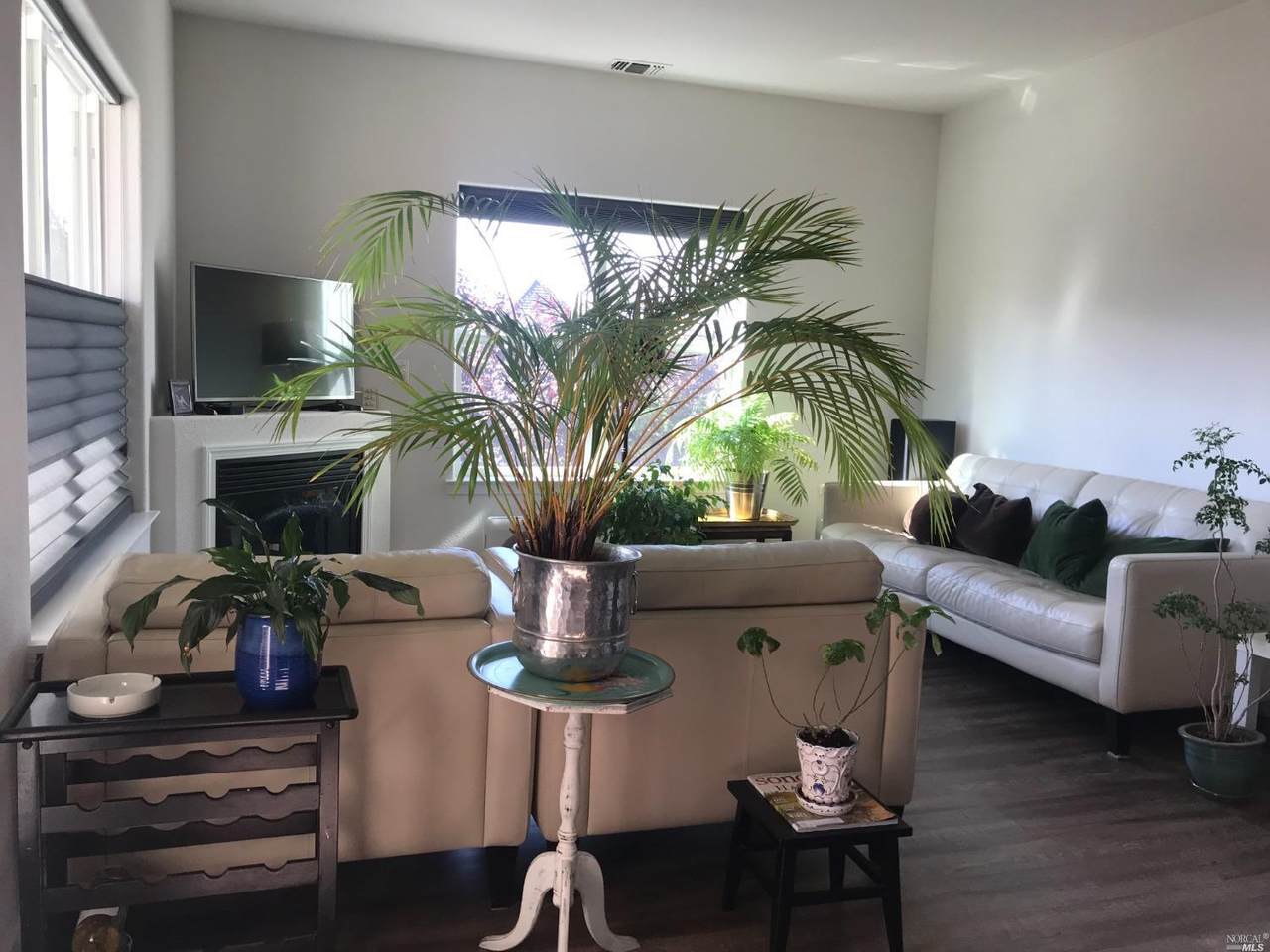 1254 Broadway Drive - Photo 1