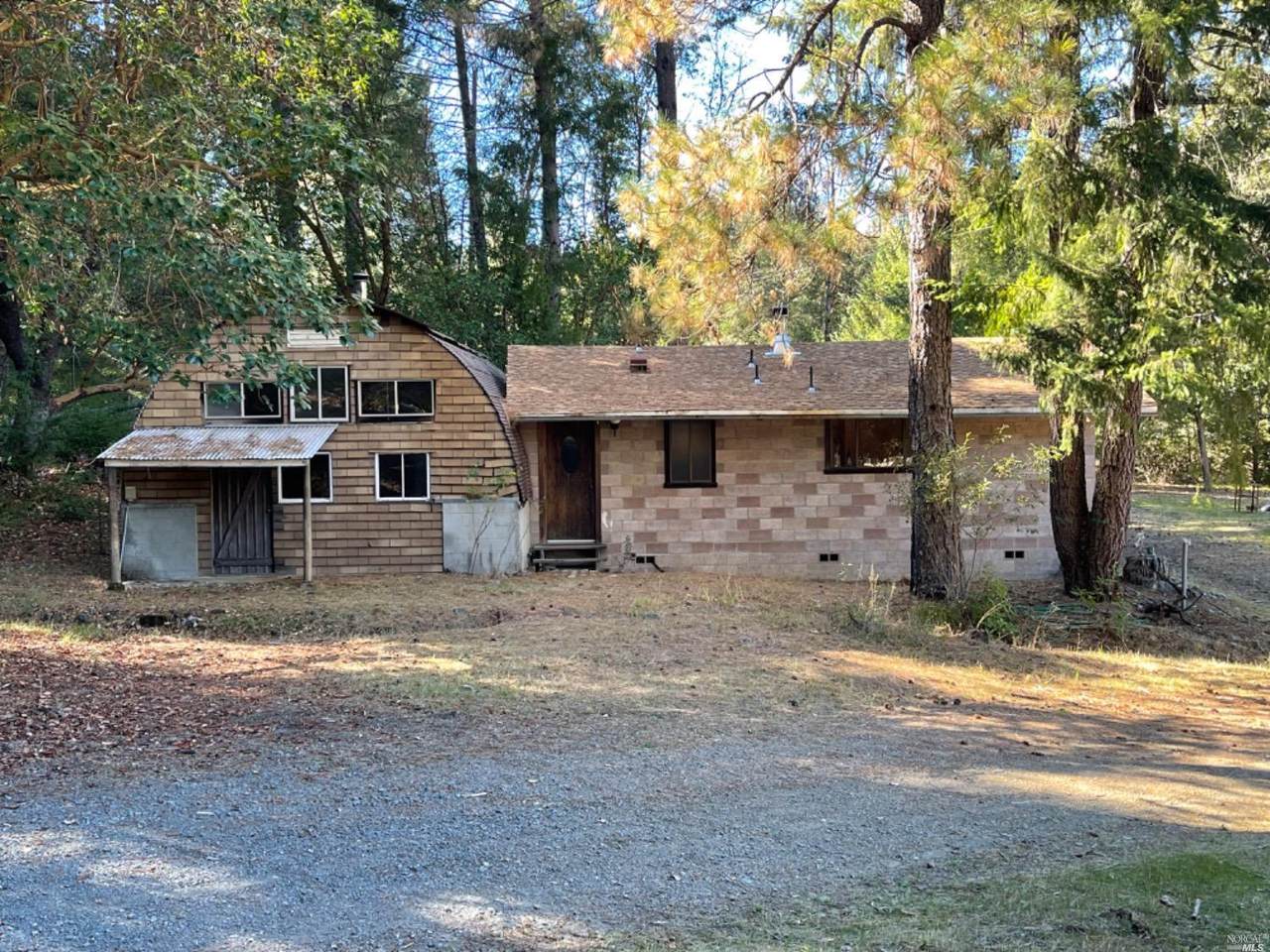 1520 North Road - Photo 1