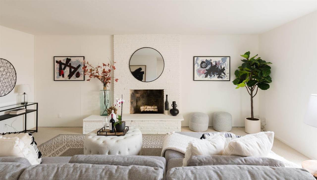 2072 Feliz Road - Photo 1