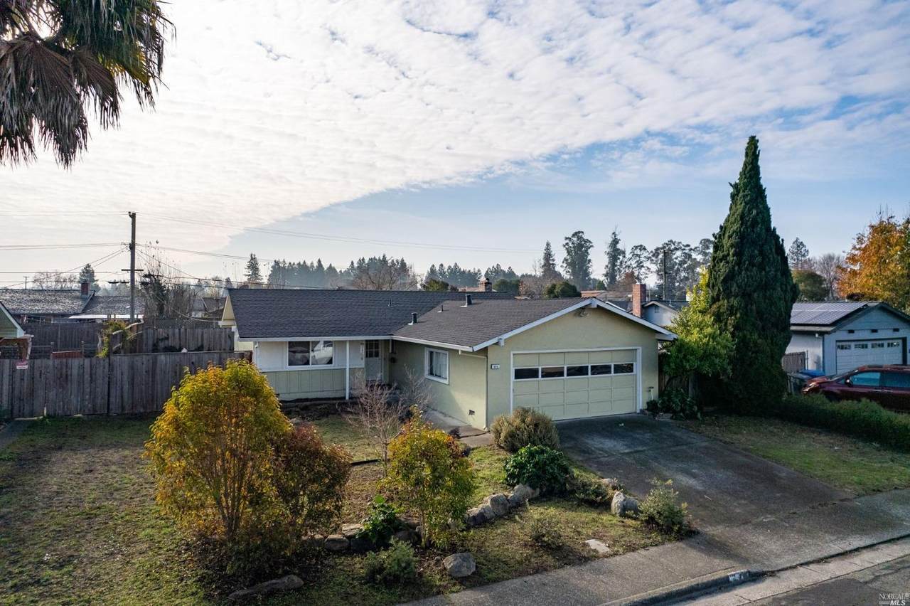 271 Alden Avenue - Photo 1
