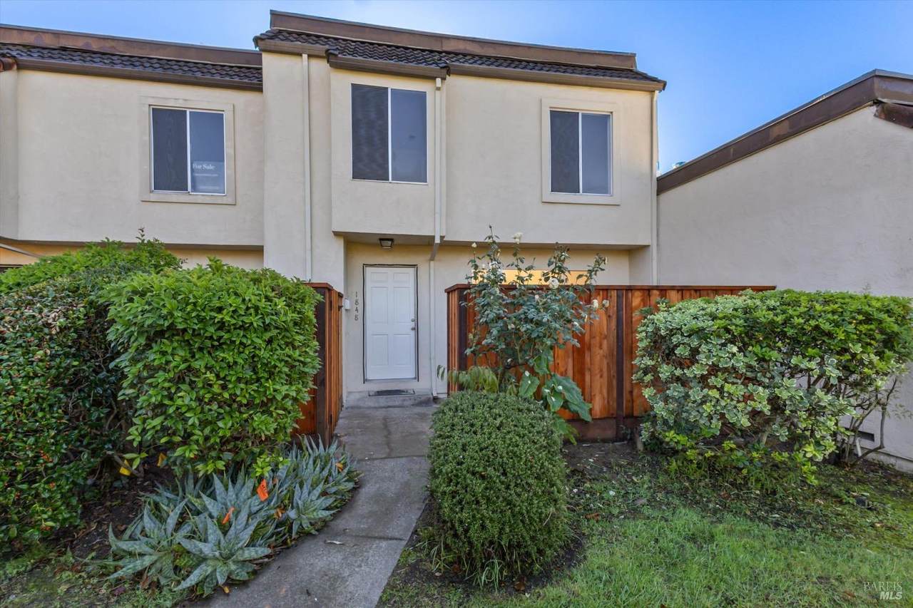 1848 Primavera Drive - Photo 1