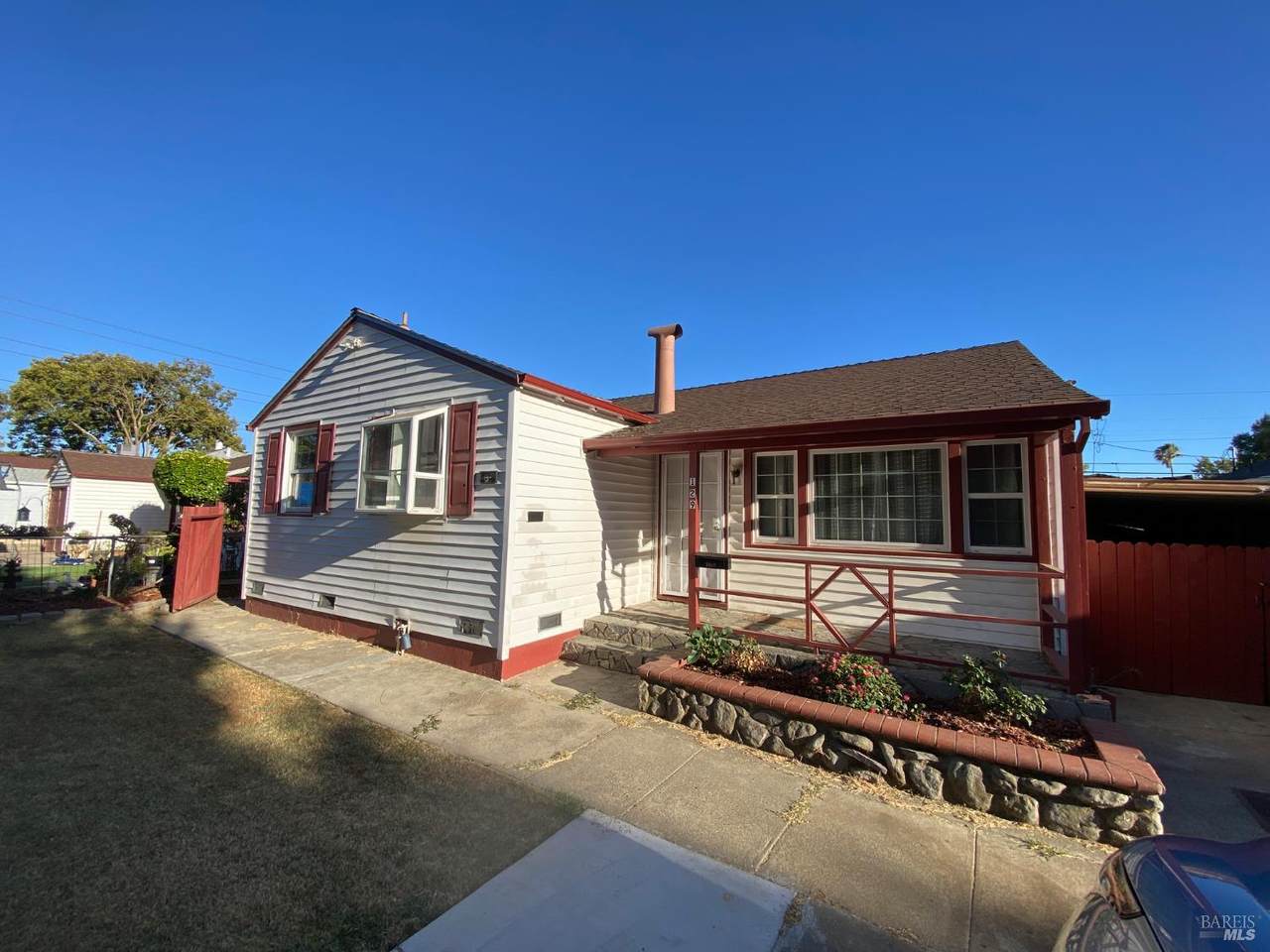 129 Foster Street - Photo 1