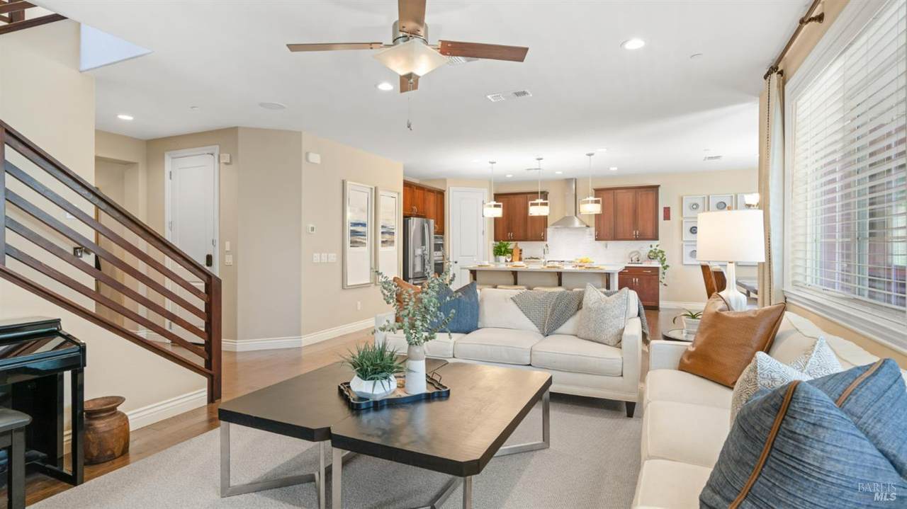 2013 Kingwood Road - Photo 1