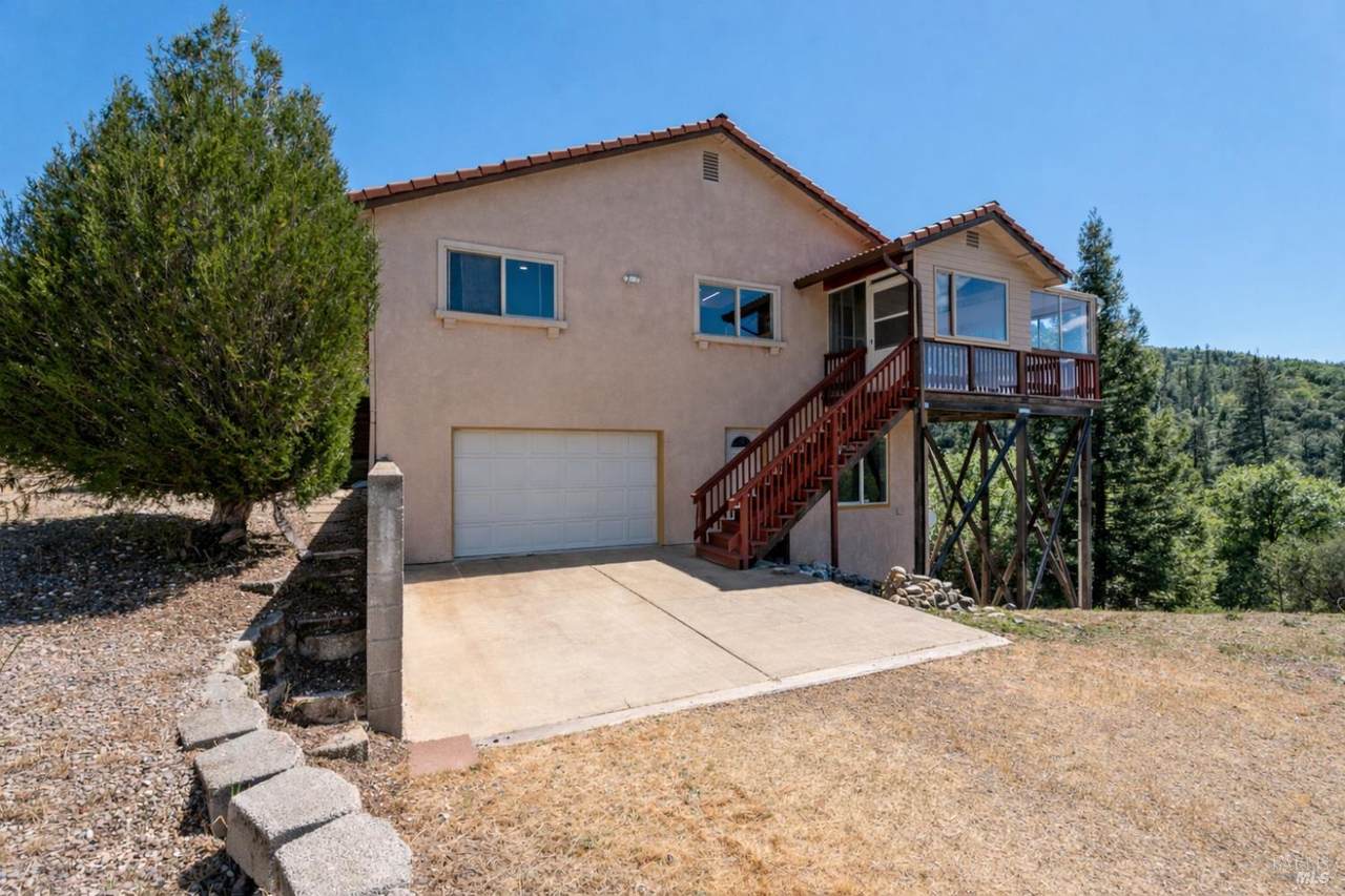 9030 Highway 175 - Photo 1