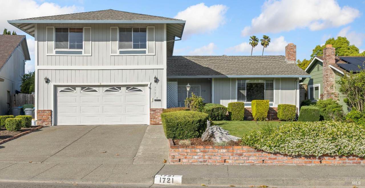 1721 Sarkesian Drive - Photo 1