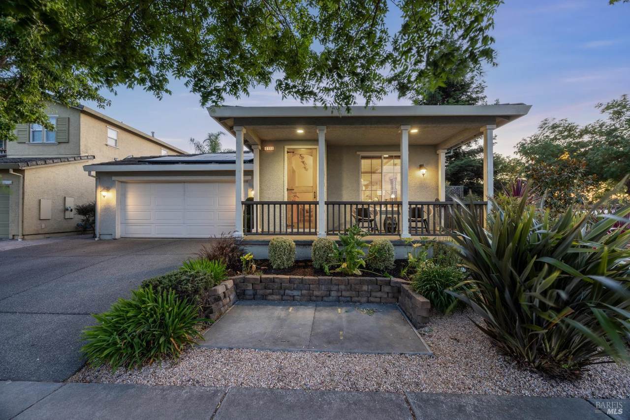 2711 Dutton Meadow - Photo 1