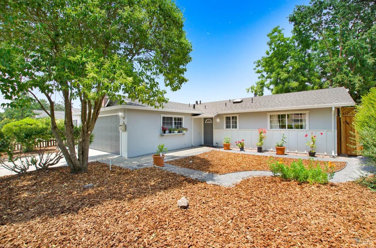 2721 Comanche Street - Photo 1