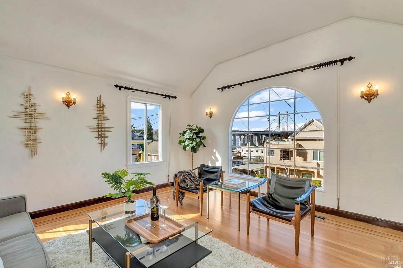 1253 Flora Street - Photo 1