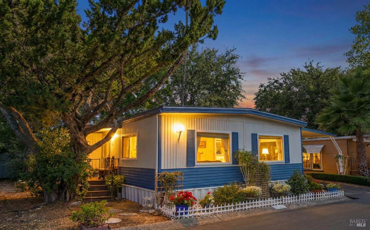 2412 Foothill Boulevard - Photo 1