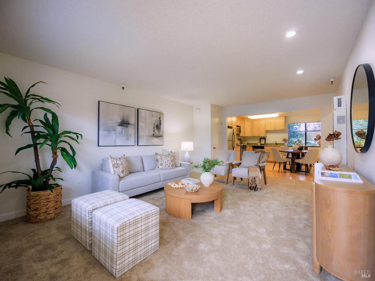 720 Petaluma Boulevard - Photo 1