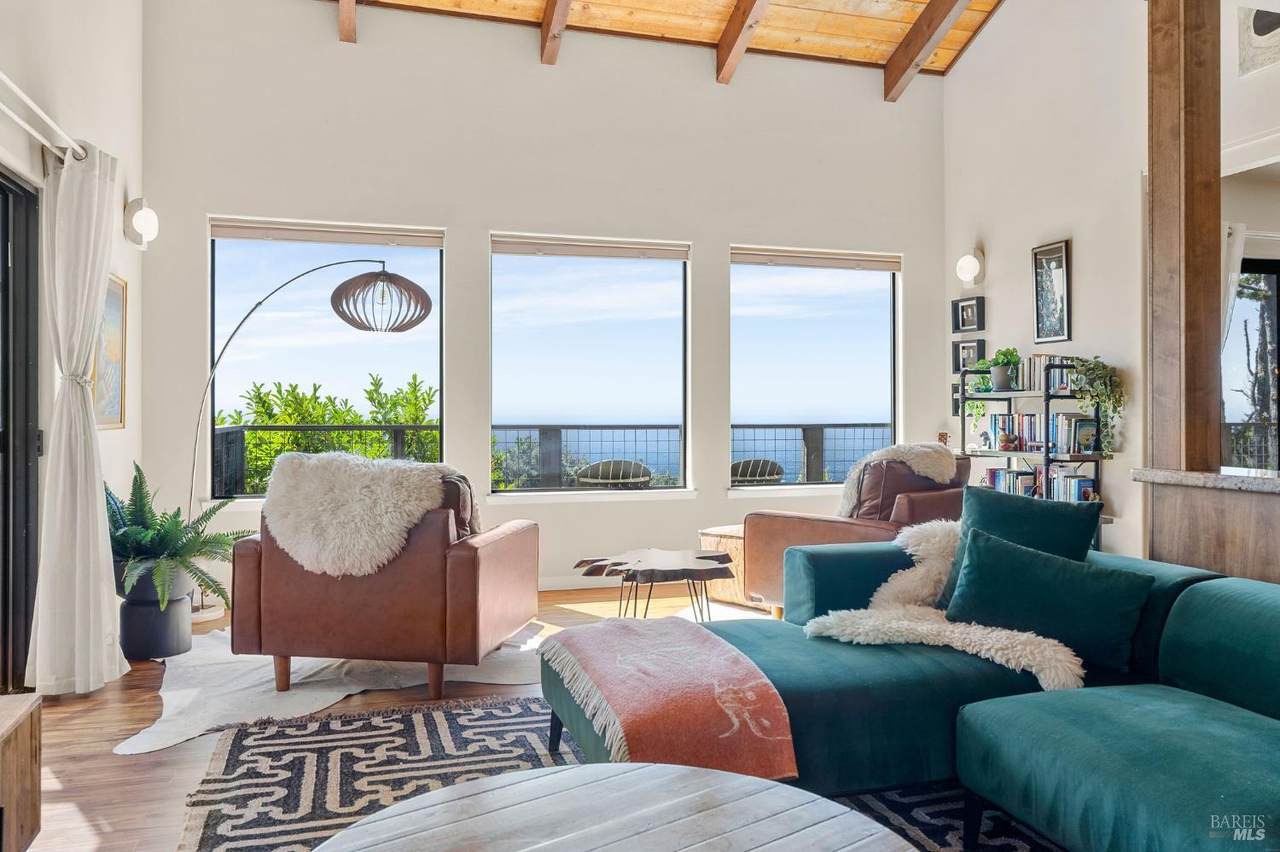 35926 Seaward - Photo 1