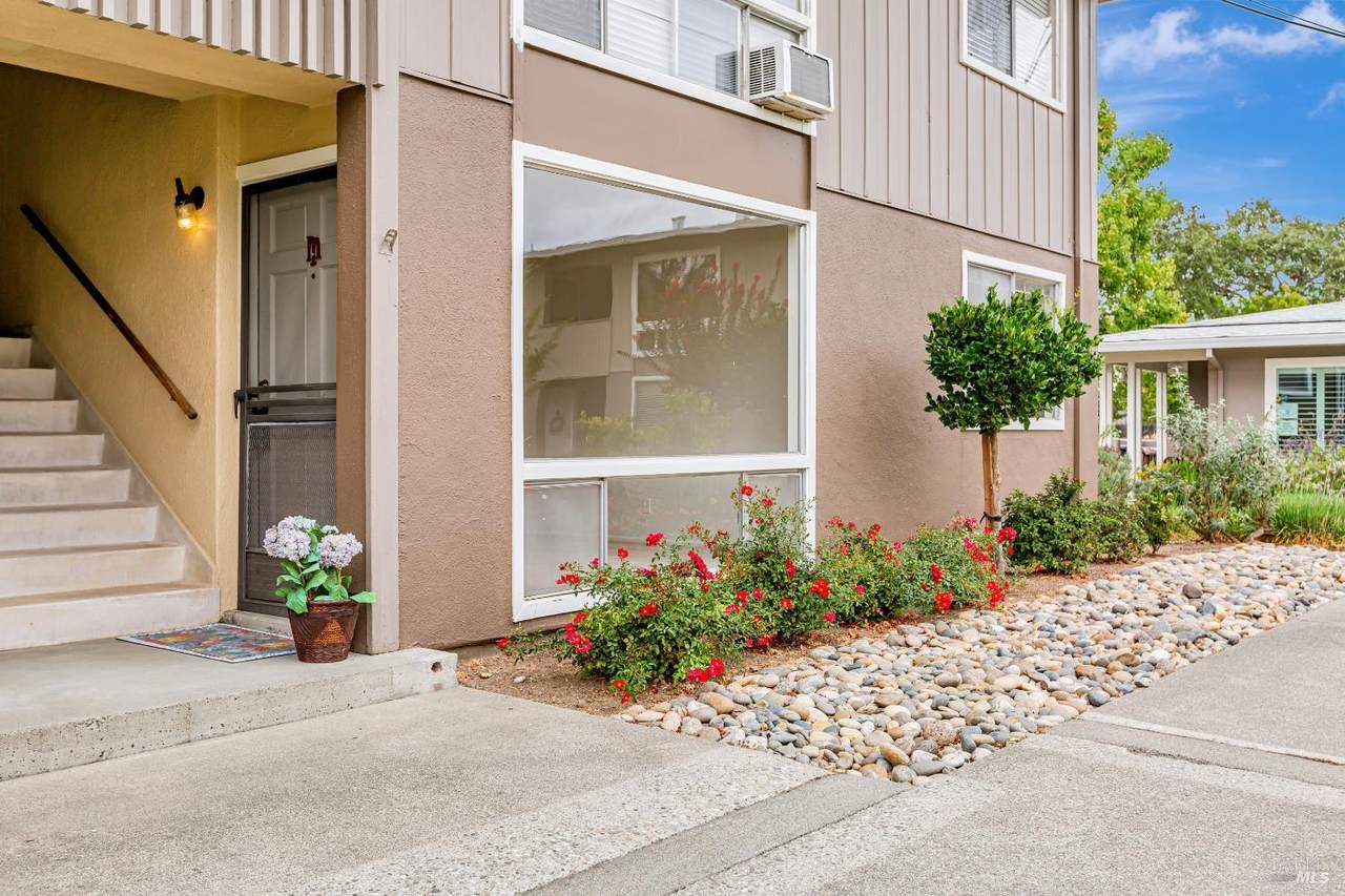 1020 Los Gamos Road - Photo 1