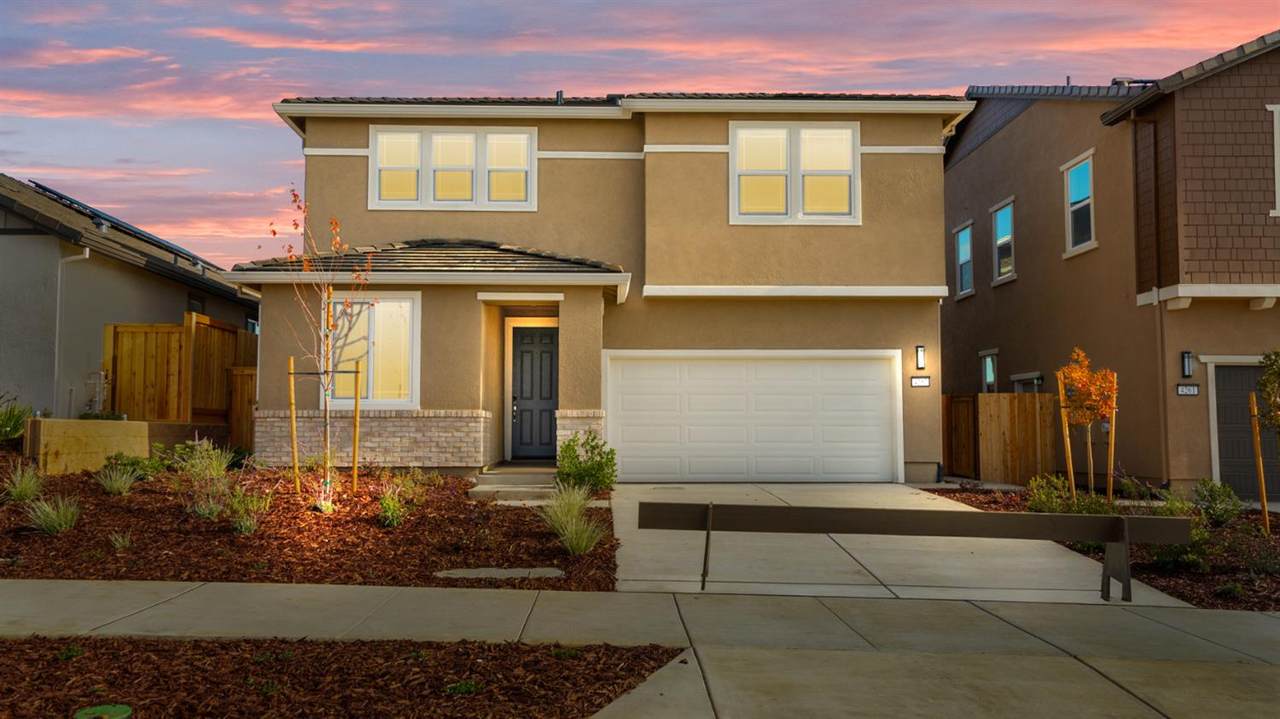 4257 Paisleyshire Way - Photo 1