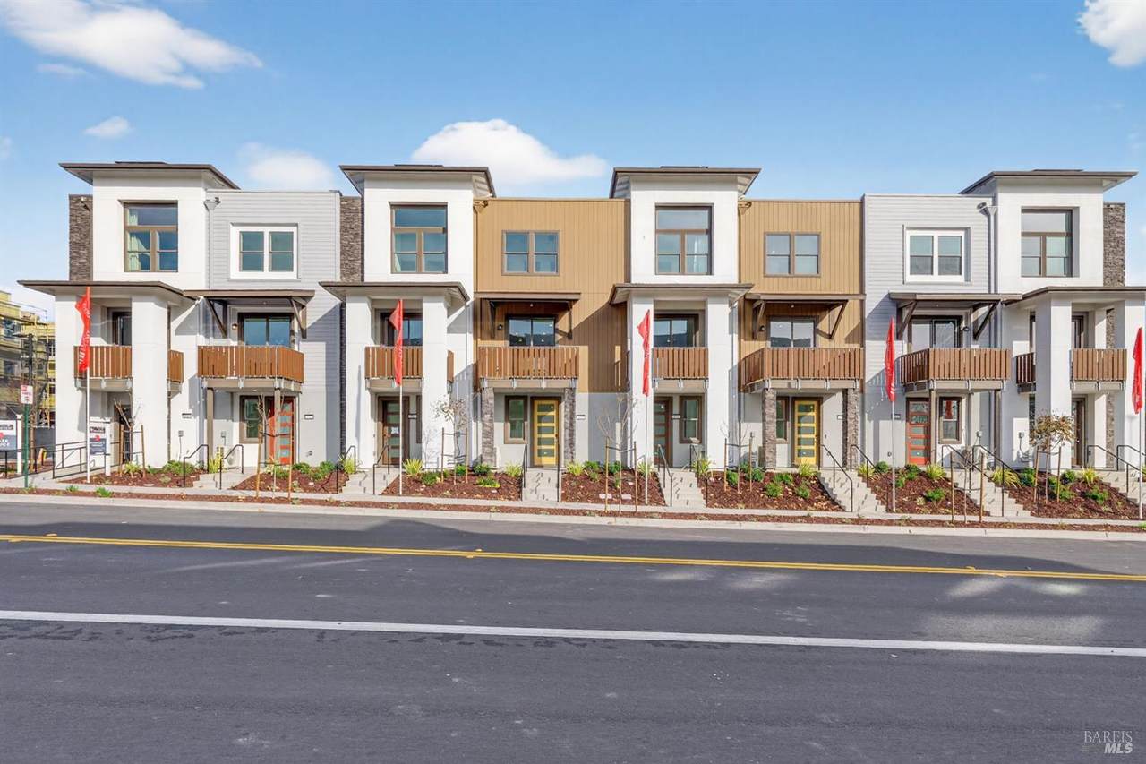 2811 Triad Place - Photo 1