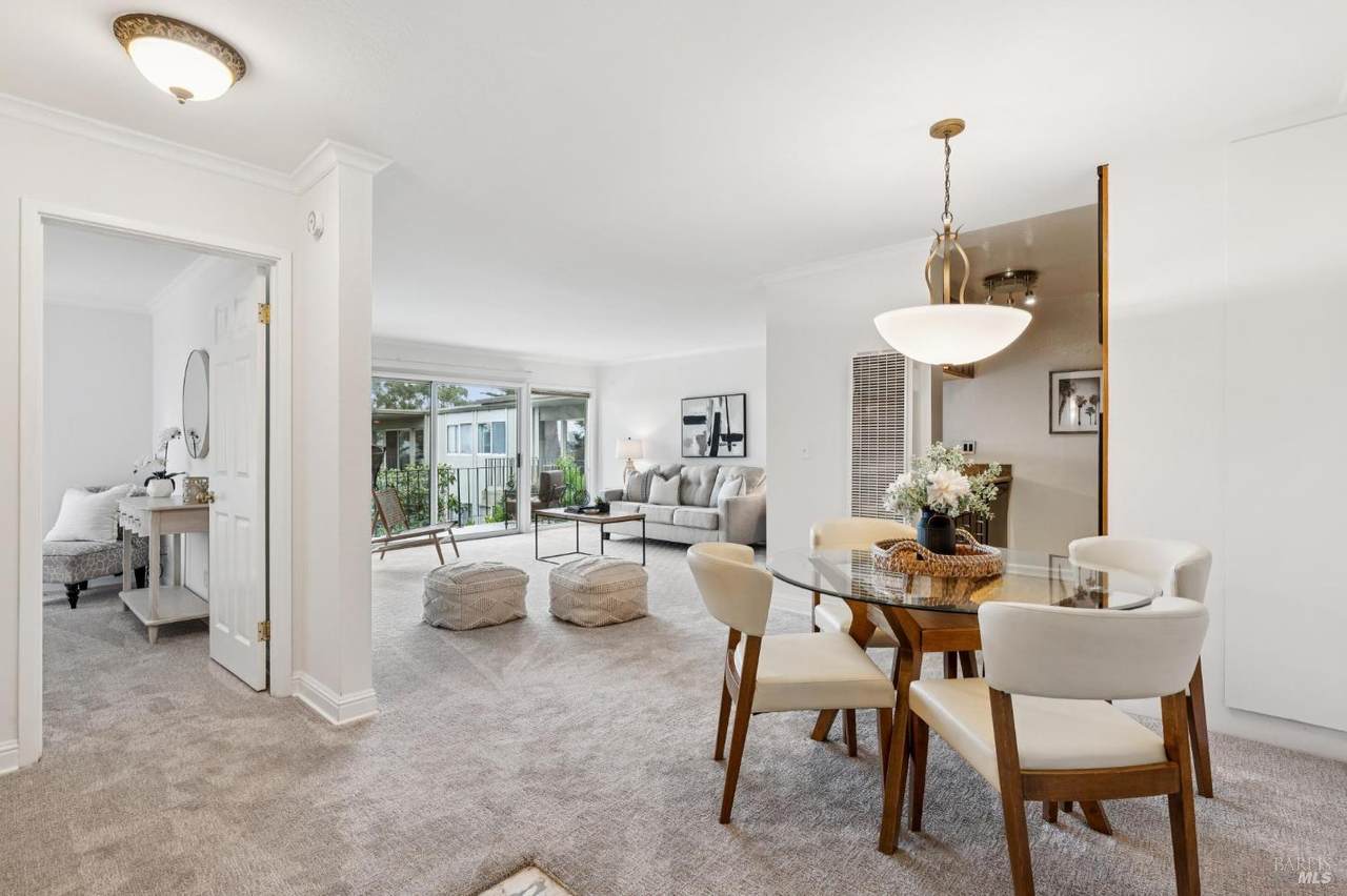 367 Eden Roc Drive - Photo 1