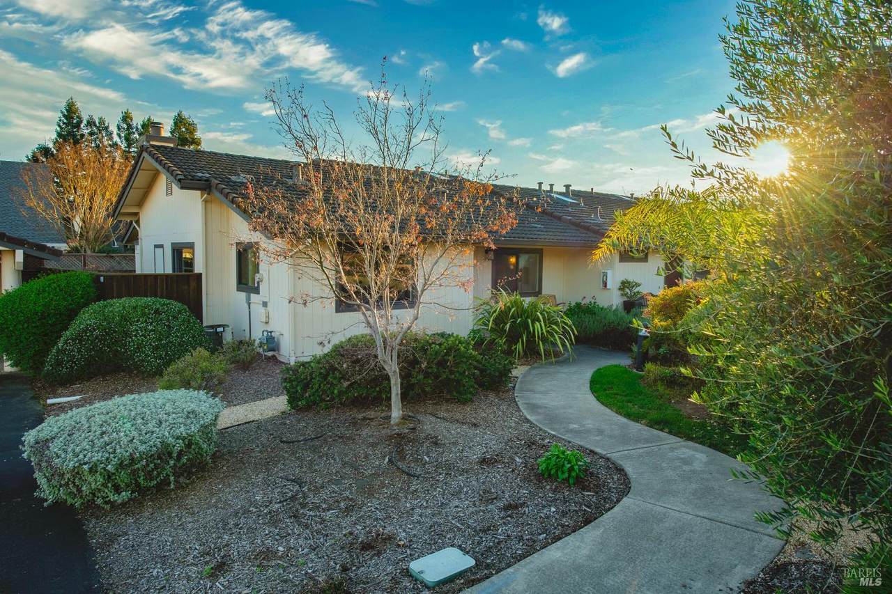 920 5th Street - Photo 1