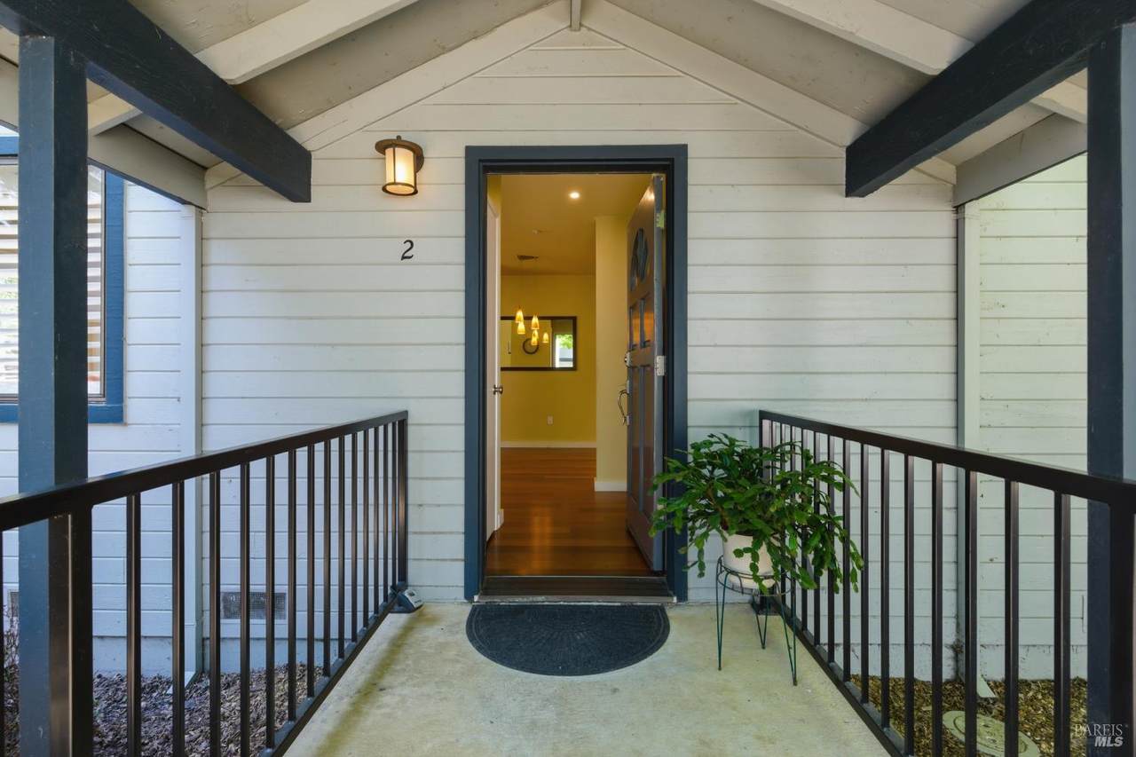 2 Village Parkway - Photo 1