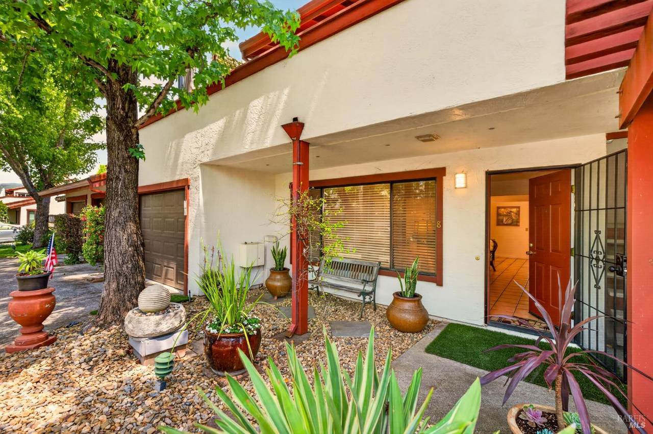 847 Spain Street - Photo 1