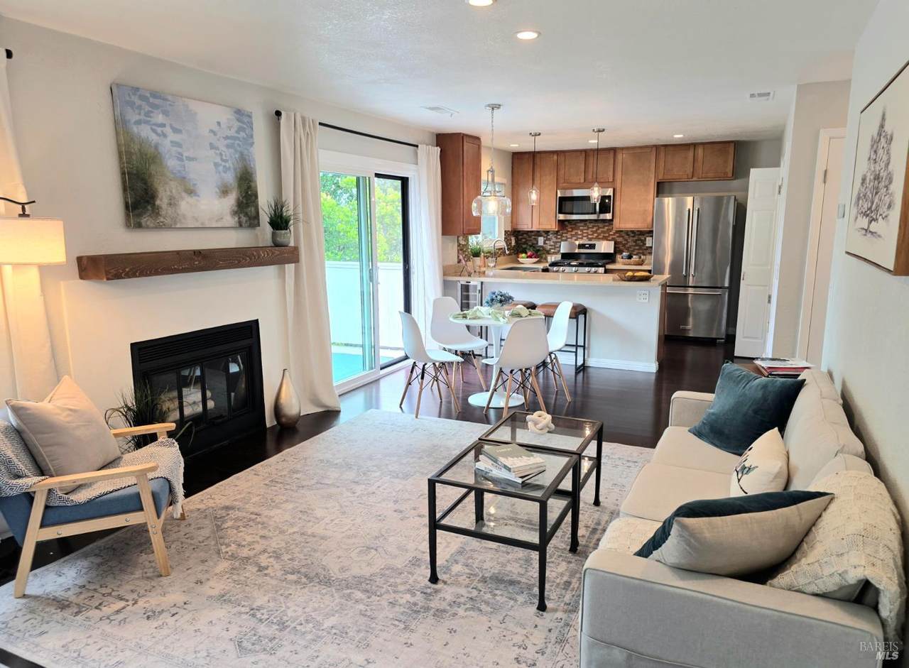 74 Hector Lane - Photo 1